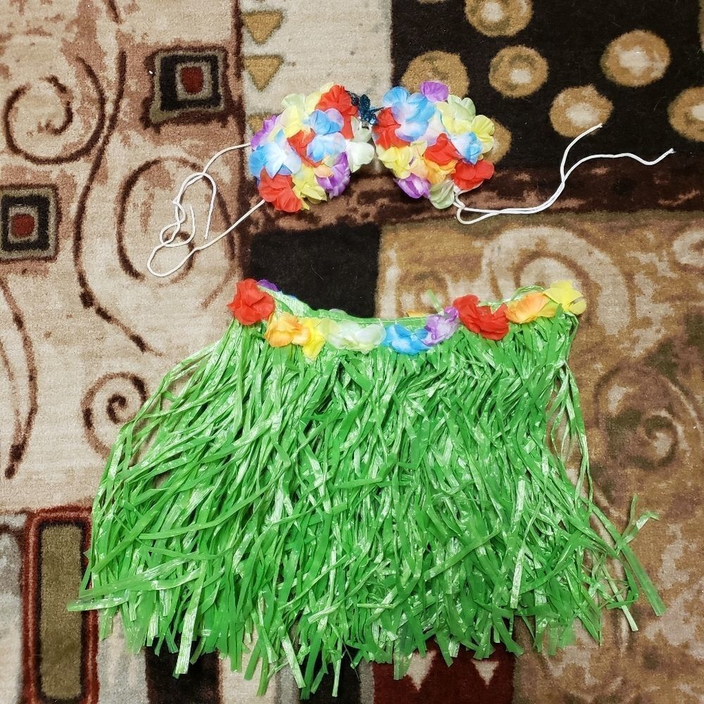 LUAU HULA GIRL COSTUME  SIZE SMALL WOMENS
